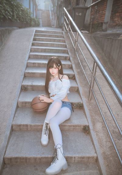 鲜花盛开的村庄