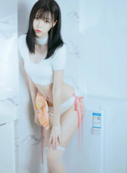 女囚