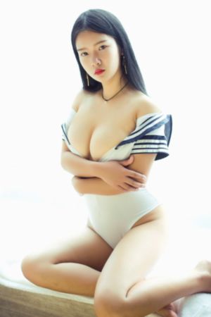 墨雨云间