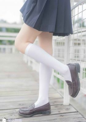 东八区的先生
