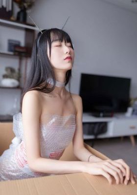 美丽的小蜜蜂1