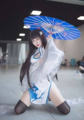 《漂亮的女邻居3》